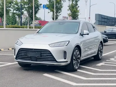 AITO 问界 AITO M5 · 2022 год