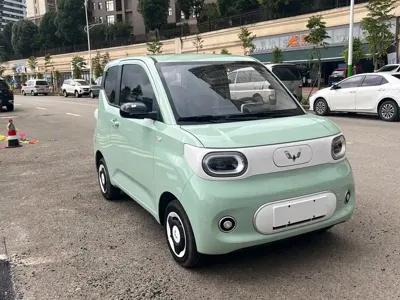 Wuling MINIEV 2025, 18000 км, за 27500 CNY