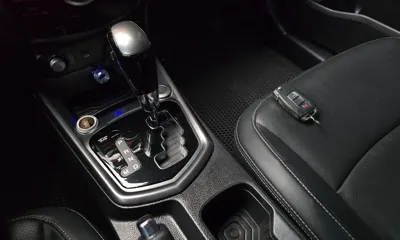 KG_Mobility_Ssangyong TIBOLI 2018, 83329 км, за 8700000 KRW - фото 9