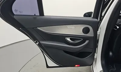 Mercedes-Benz E-Class 2019, 70994 км, за 25200000 KRW - фото 25
