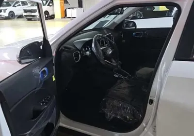 Hyundai Venue 2026, 7 км, за 6240000 KRW