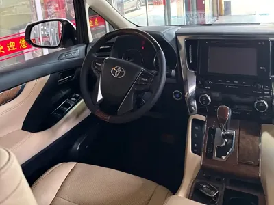 Toyota Alphard 2016, 78000 км, за 289800 CNY - фото 7
