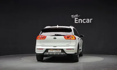 Kia Niro 2017, 55867 км, за 15500000 KRW