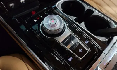 Kia Canival 2023, 48085 км, за 36200000 KRW - фото 9