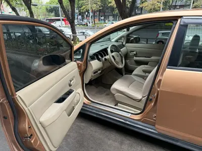Nissan Tiida 2009, 140000 км, за 18300 CNY