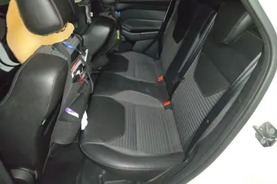 Ford Focus 2015, 42300 км, за 27735.71 CNY - фото 17
