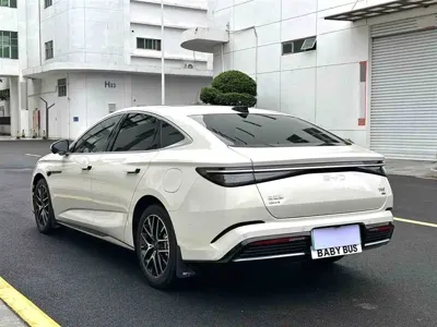 BYD Seal 07 DM-i 2025, 16000 км, за 108800 CNY - фото 6