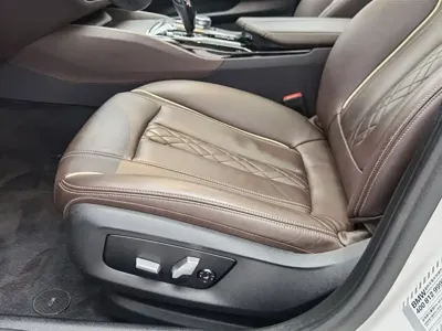 BMW 5 Series 2019, 72500 км, за 140800 CNY - фото 20