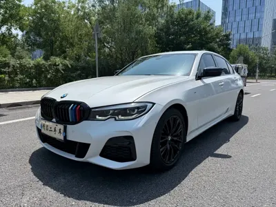 BMW 3 Series · 2022 год