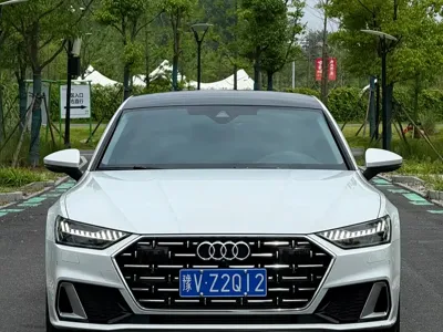 Audi A7L 2023, 38000 км, за 218000 CNY - фото 2