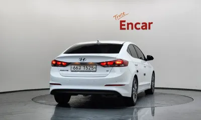Hyundai Avante 2018, 55808 км, за 12700000 KRW