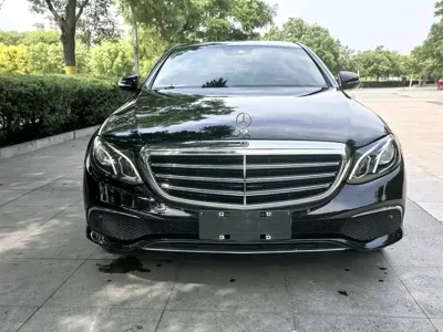 Mercedes-Benz E-Class 2016, 150000 км, за 129800 CNY