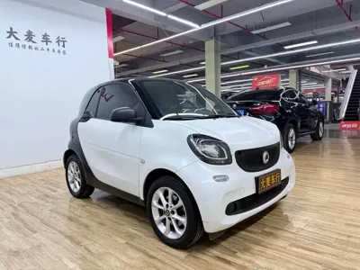 Smart Smart Fortwo 2017, 66200 км, за 39900 CNY