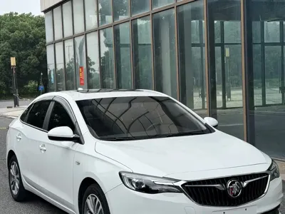 Buick Excelle 2019, 52000 км, за 26100 CNY