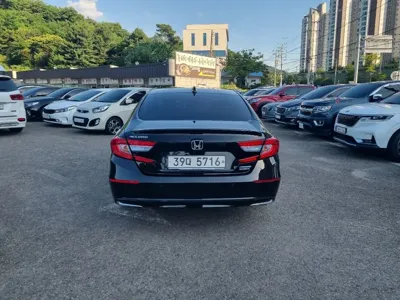 Honda Accord 2018, 59649 км, за 22000000 KRW - фото 6