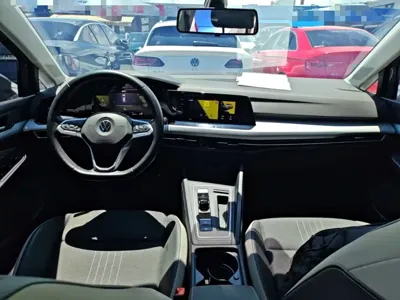 Volkswagen Golf 2021, 35100 км, за 81300 CNY - фото 10