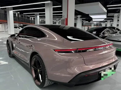 Porsche Taycan 2021, 28000 км, за 252800 CNY - фото 15