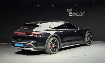 Porsche Taycan 2025, 3691 км, за 150000000 KRW
