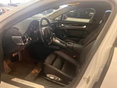 Porsche Panamera 2016, 87000 км, за 199800 CNY - фото 7