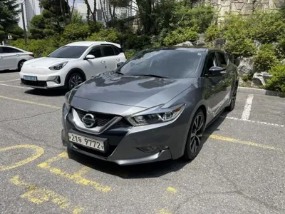 Nissan Maxima · 2017 год