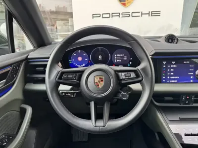 Porsche Macan EV 2025, 17000 км, за 598000 CNY - фото 12