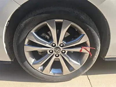 Toyota Sienna 2024, 32400 км, за 240000 CNY - фото 6