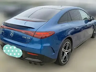 Mercedes-Benz EQE AMG 2024, 32000 км, за 268800 CNY