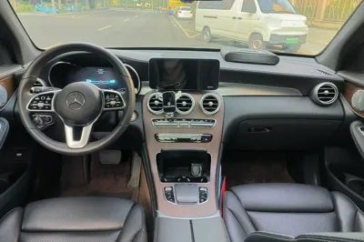 Mercedes-Benz GLC 2021, 93600 км, за 201641.36 CNY - фото 9