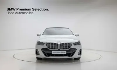 BMW 5-Series 2026, 11009 км, за 61000000 KRW - фото 3
