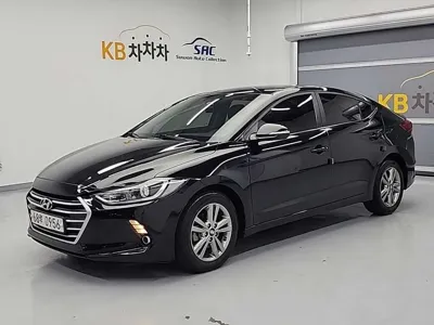 Hyundai Avante · 2016 год