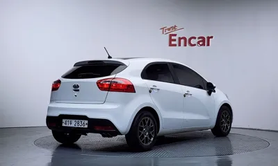 Kia Pride 2014, 112706 км, за 5990000 KRW