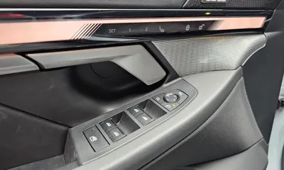BMW 5-Series 2025, 12840 км, за 68990000 KRW - фото 27