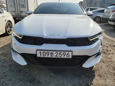 Kia K5 · 2023 год