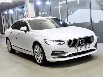 Volvo S90 · 2019 год