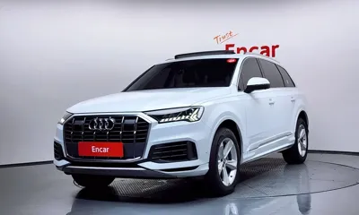 Audi Q7 · 2021 год