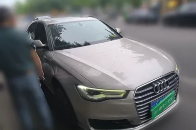 Audi A6L 2016, 85800 км, за 96266.04 CNY