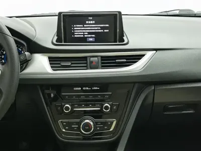 Changan V7 2017, 90000 км, за 8900 CNY - фото 12