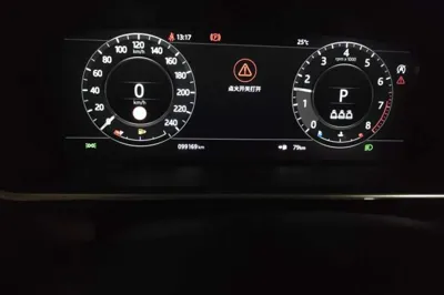 Land Rover Range Rover Sport 2020, 99100 км, за 349959.46 CNY - фото 12