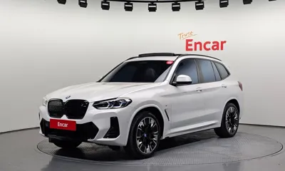 BMW iX3 · 2025 год