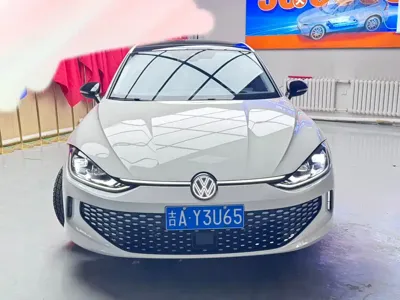 Volkswagen Lamando 2023, 15000 км, за 154800 CNY