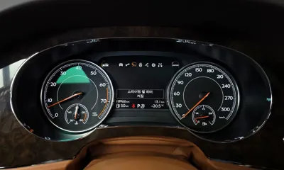 Bentley Bentayga 2017, 18966 км, за 128000000 KRW - фото 8