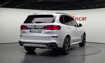 BMW X5 2025, 5672 км, за 123630000 KRW