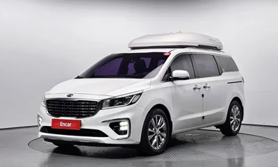 Kia Canival · 2019 год