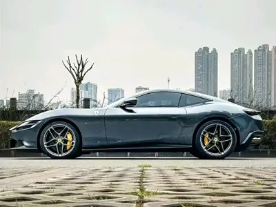 Ferrari Roma 2021, 49000 км, за 1690000 CNY