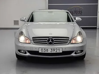 Mercedes-Benz CLS-Class 2005, 89429 км, за 6900000 KRW - фото 3