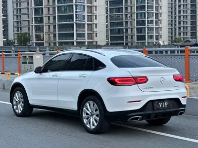 Mercedes-Benz GLC Coupe 2021, 35000 км, за 176800 CNY - фото 15