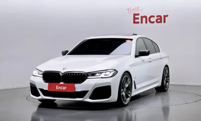 BMW 5-Series · 2023 год
