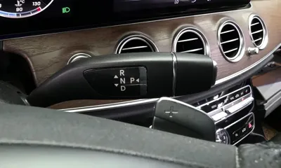 Mercedes-Benz E-Class 2018, 91323 км, за 21900000 KRW - фото 9