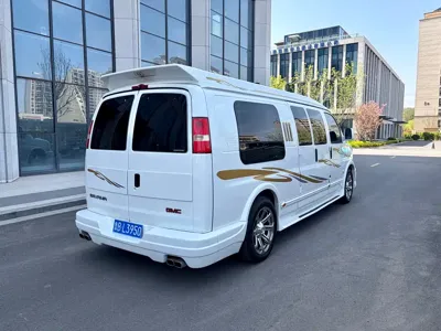 GMC Savana 2012, 70000 км, за 99000 CNY - фото 6