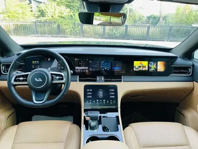 Li Auto Li ONE 2022, 68000 км, за 130000 CNY